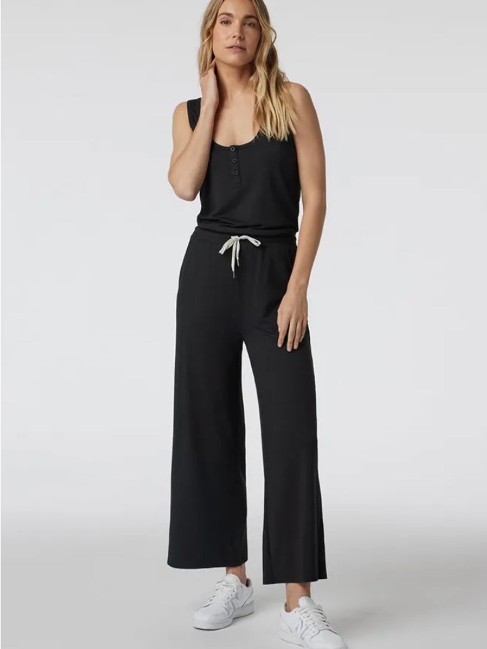 Vuori Women's Black Wide-Leg Drawstring Falls Jumpsuit M